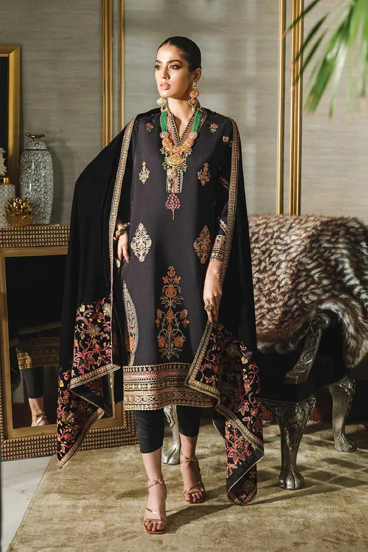 03 Roshan Aara Tehwaar Luxury Velvet Wedding Collection