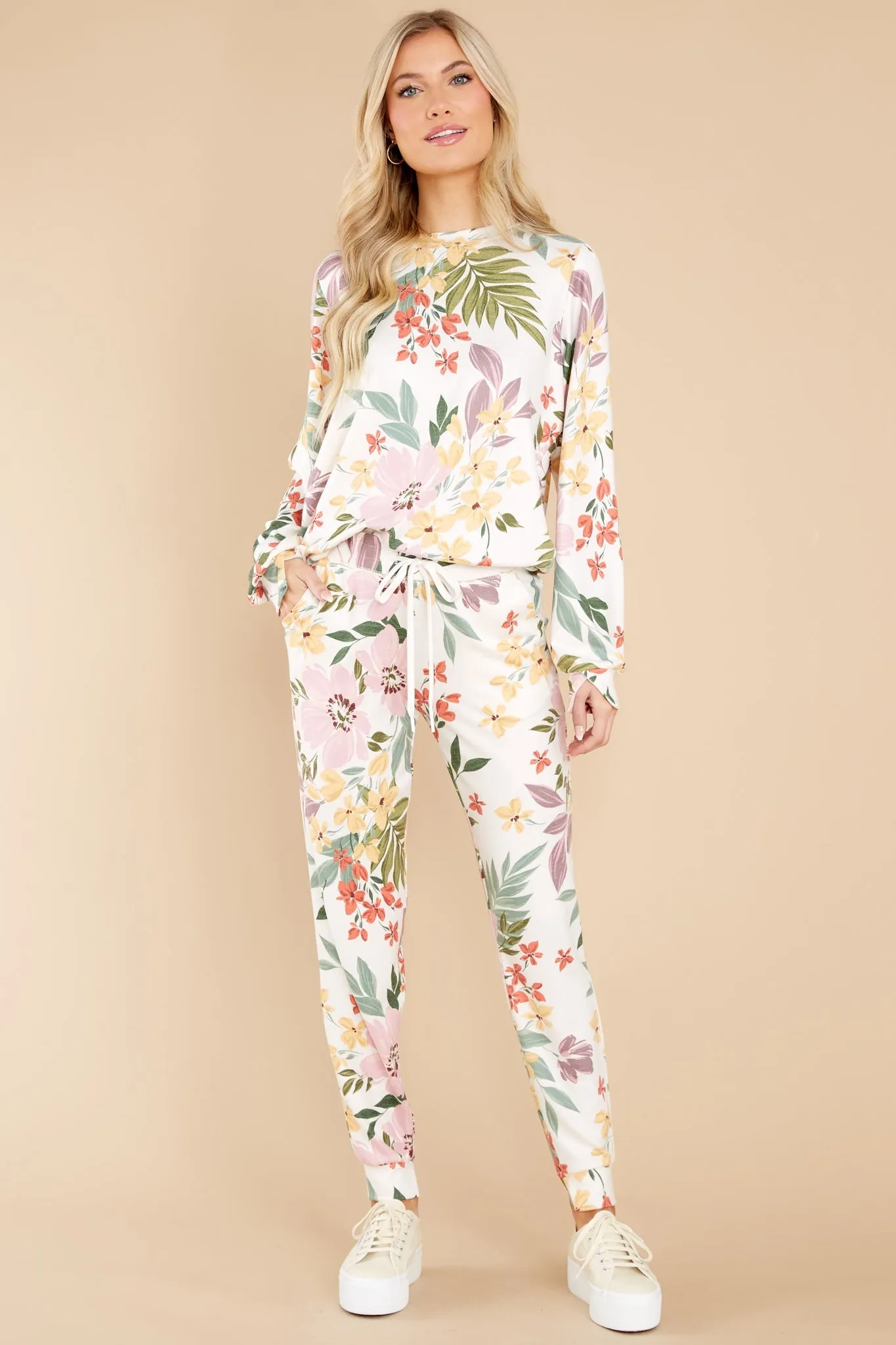 Bed Of Flowers Ivory Floral Print Top