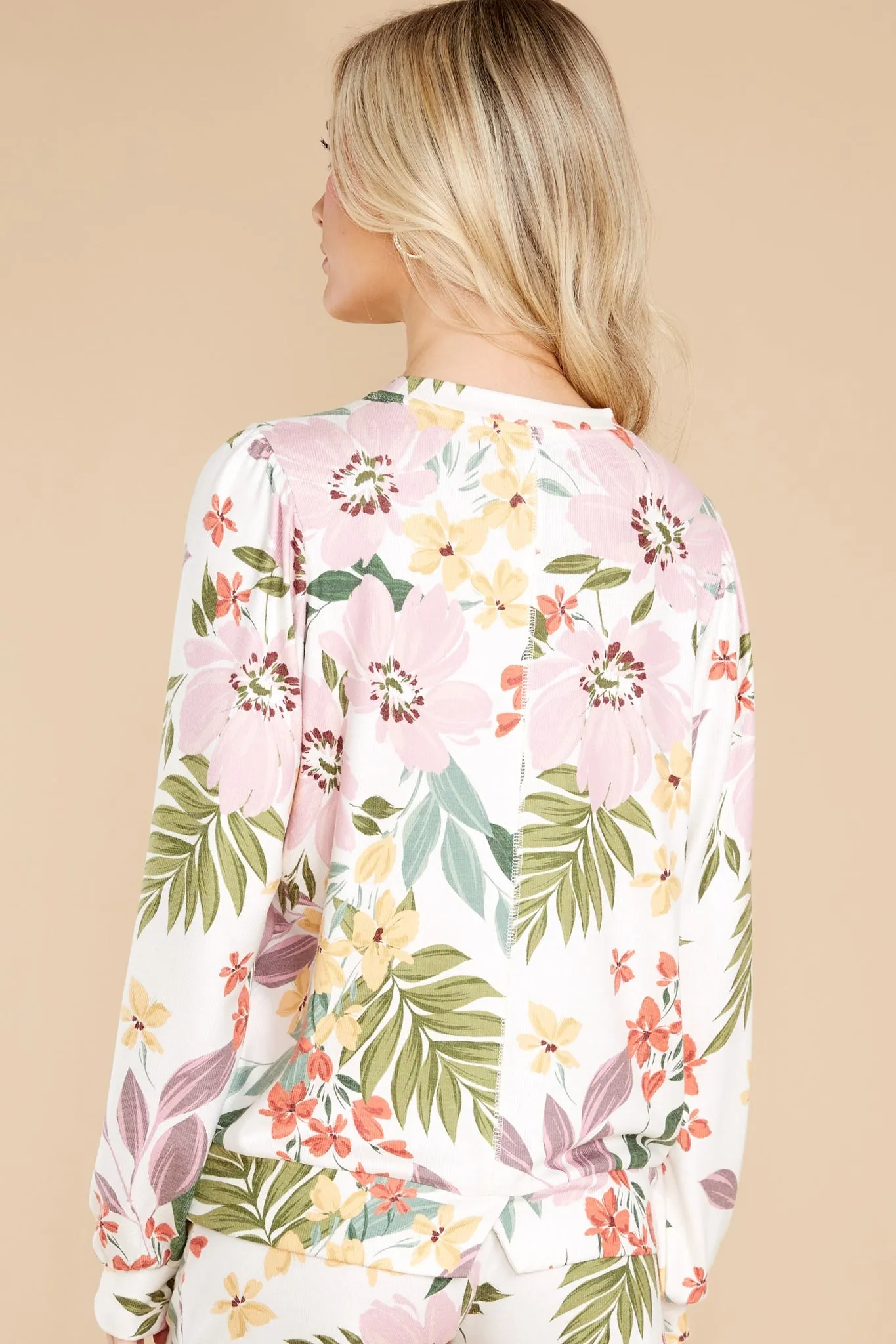 Bed Of Flowers Ivory Floral Print Top