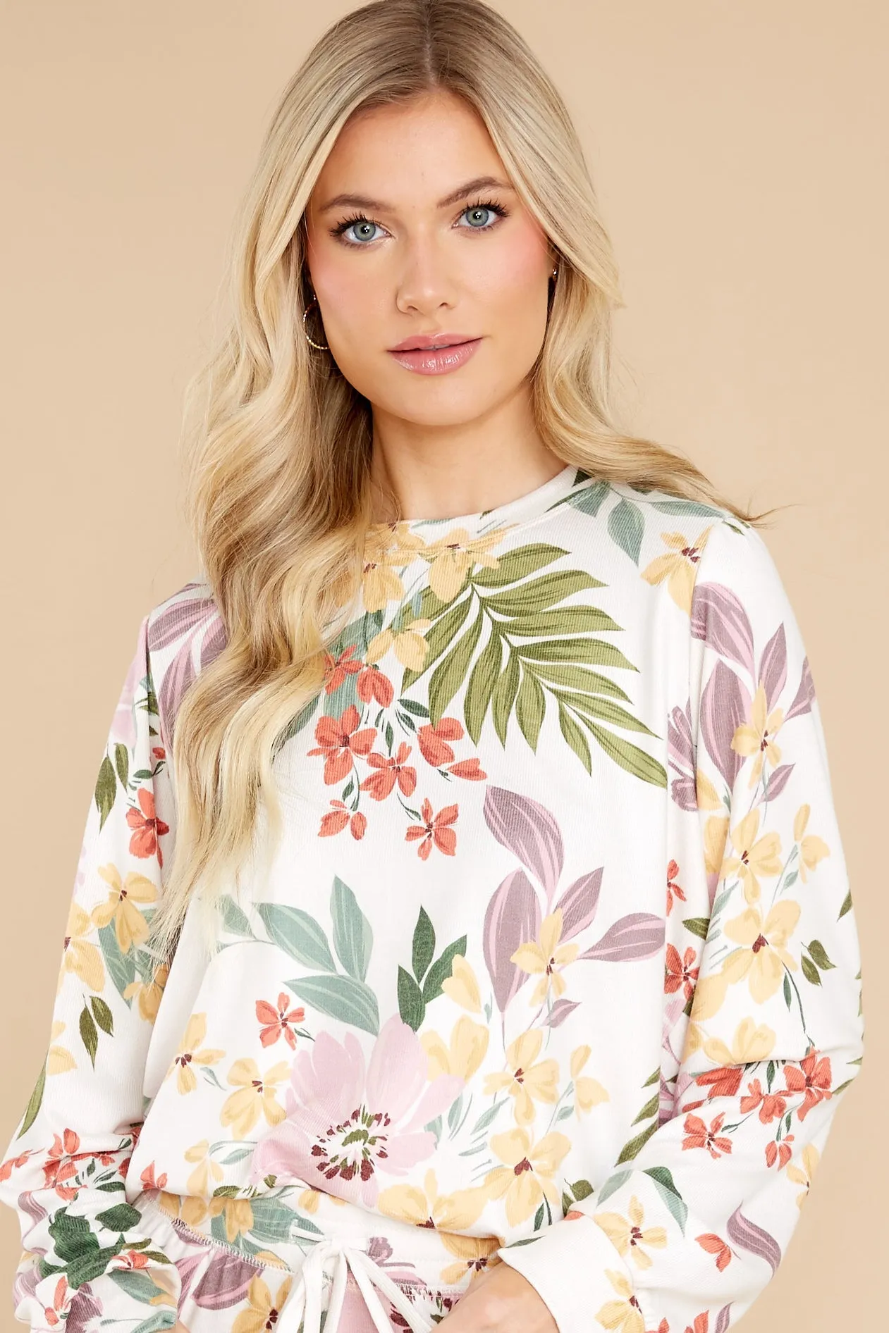 Bed Of Flowers Ivory Floral Print Top