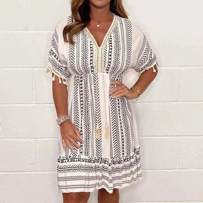 Casual Short Sleeved Tassel Party Ladies V-neck Pleated Commuting 2024 Printed High Waist Bohemian Summer New Dress