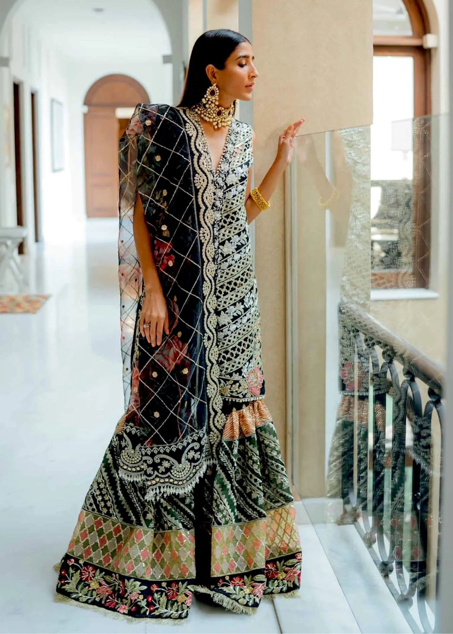 Crimson X Saira Shakira Wedding Collection – 5B - A CutWork Affair - Onyx