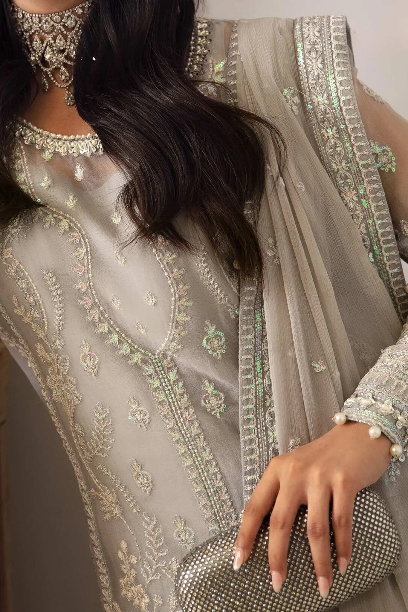 Gulaal Unstitched 3 Piece Luxury Formals Chiffon Collection'2024-08-Aubrey