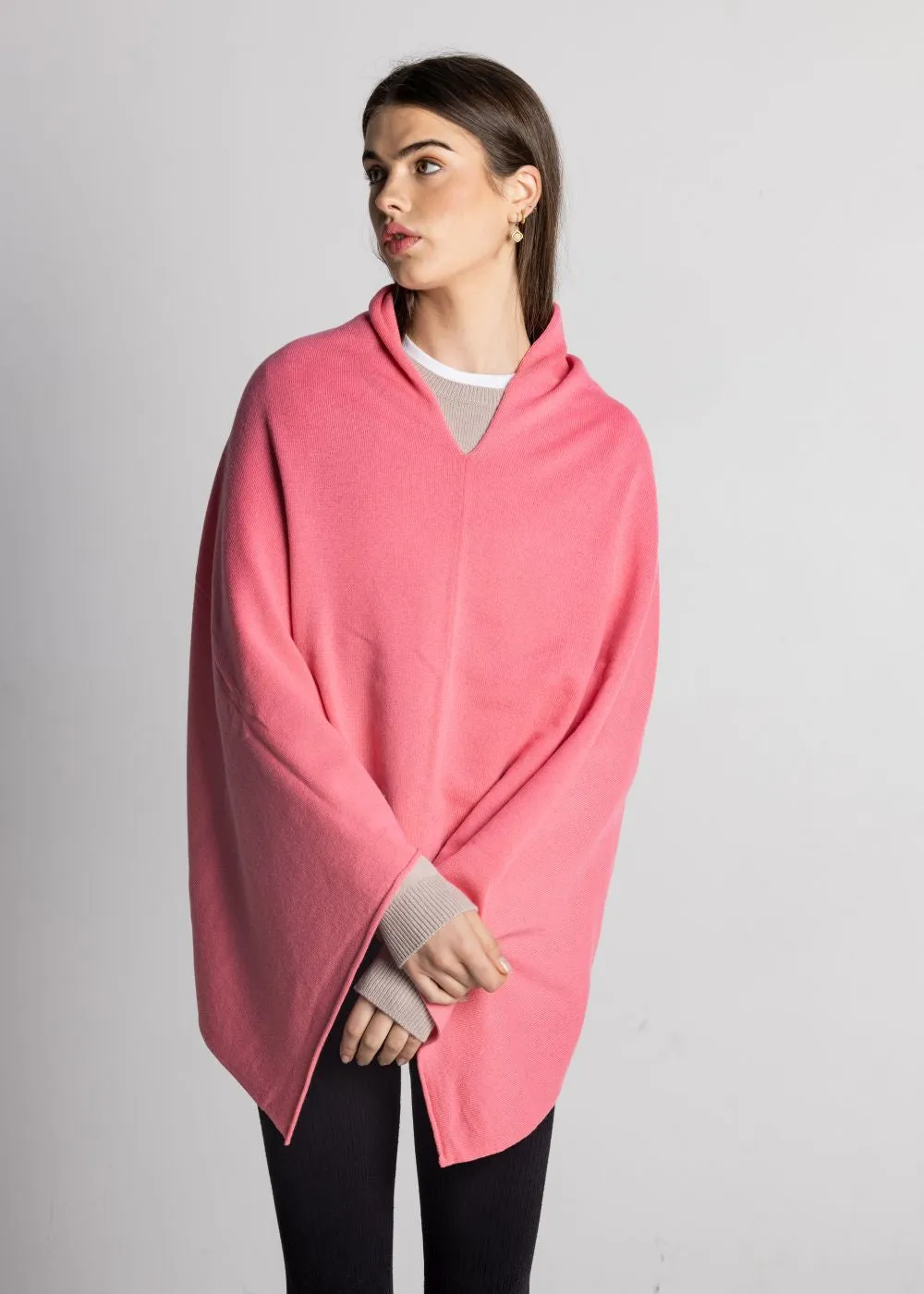 Isla Women's Scottish Made Cashmere Poncho