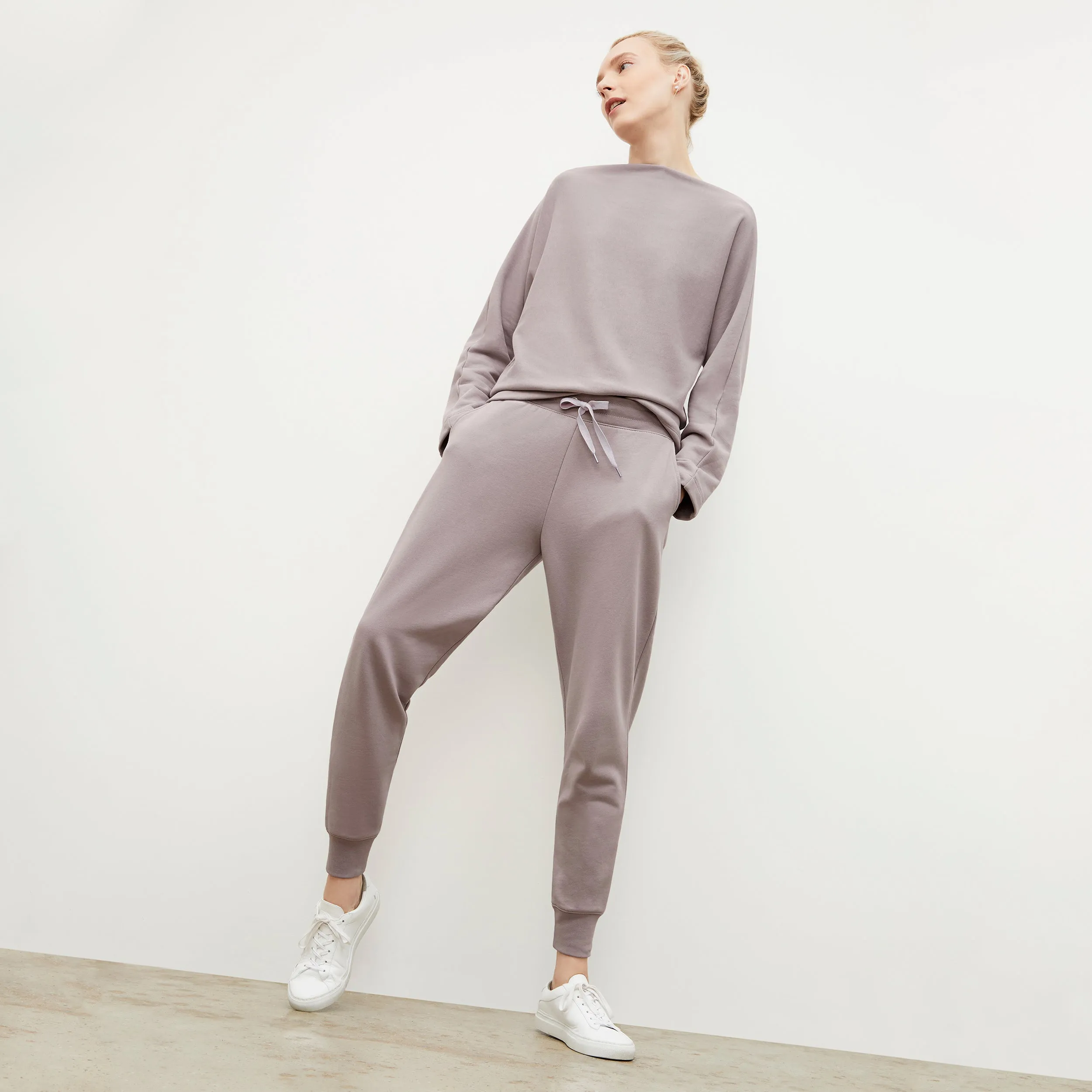 Joni Jogger - French Terry :: Wisteria