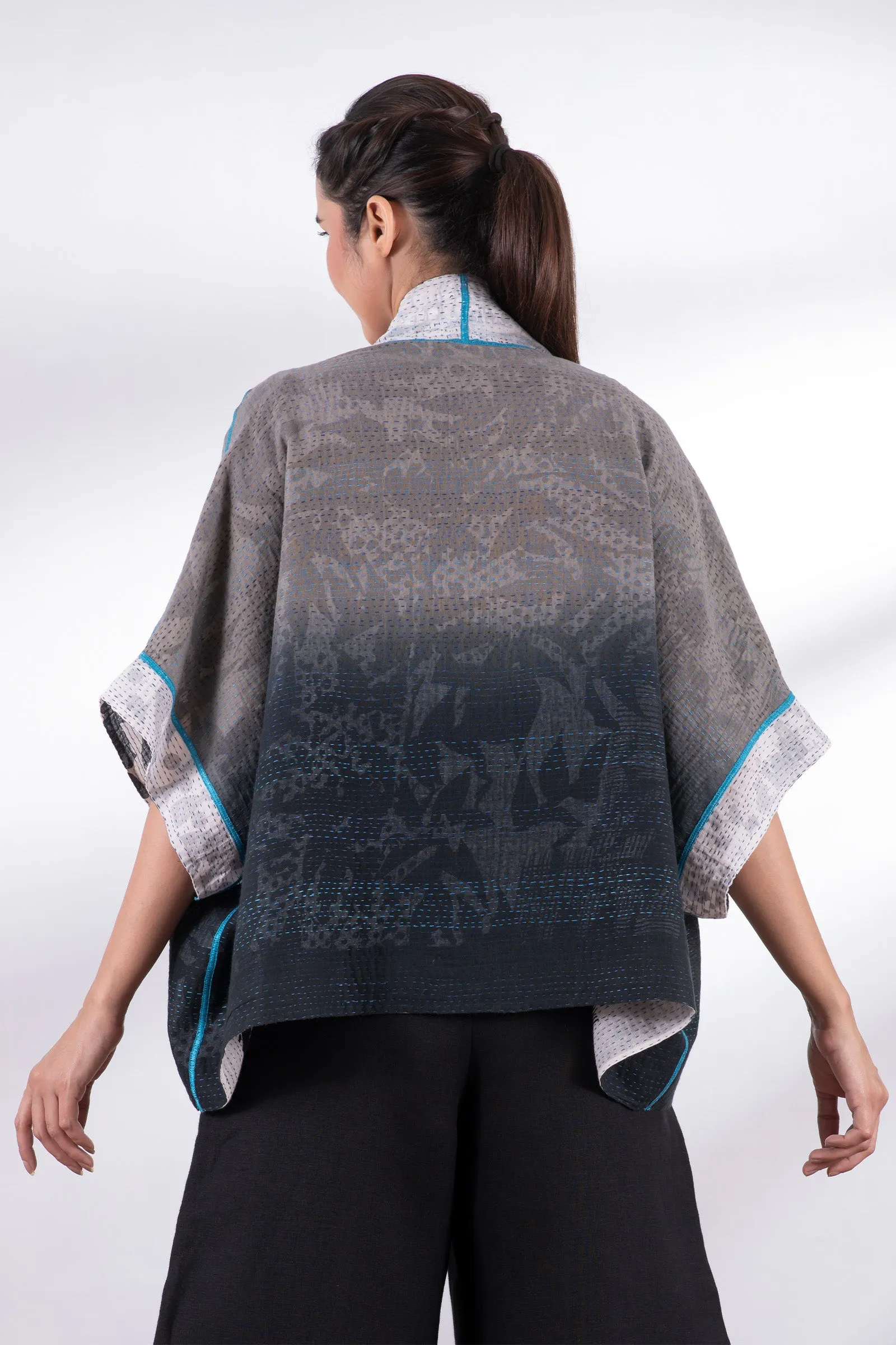 MONOTONE TWILIGHT PRINT KANTHA MINI PONCHO