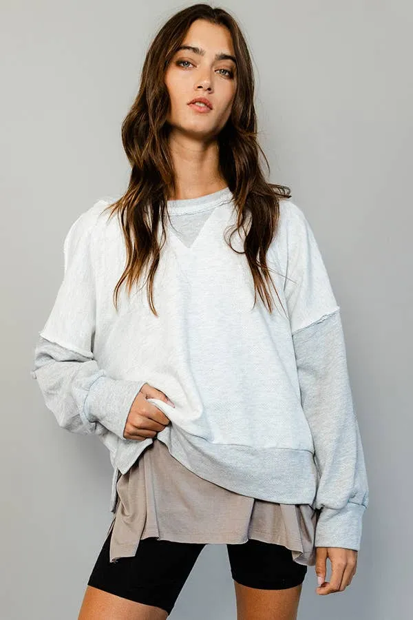 Raw Edge Detail Contrast Sweatshirt: S-M-L (2-2-2) / LT GREY/GREY