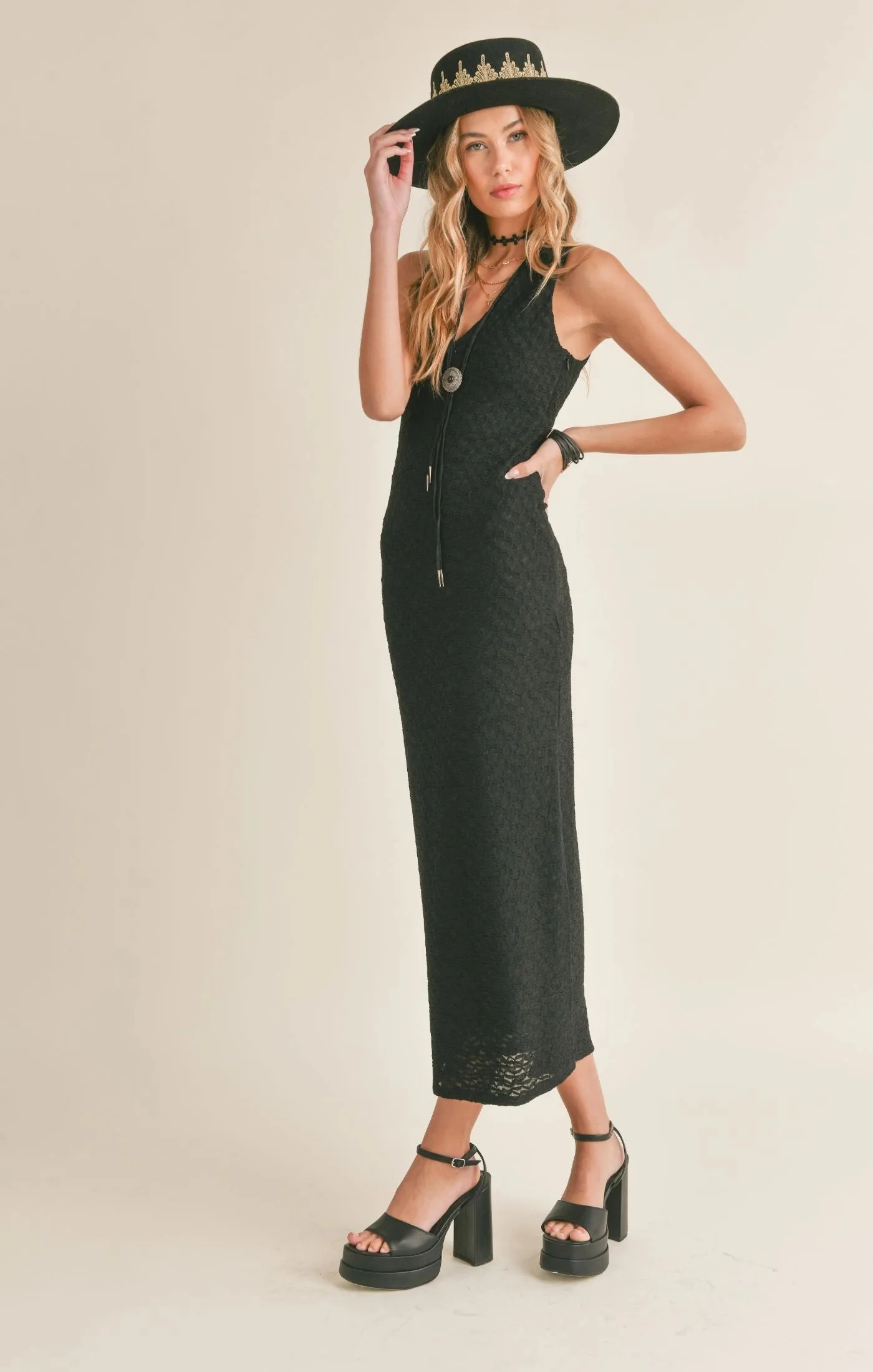 Sadie & Sage No Fuss V Neck Maxi Dress