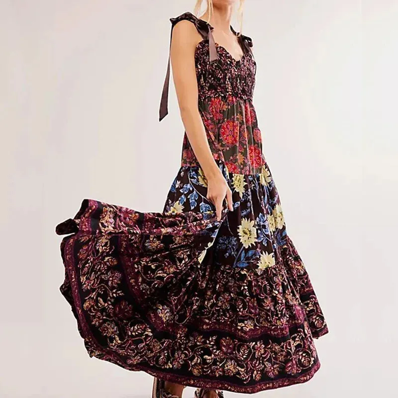 Summer Casual Pleated Long Vintage Floral Print High Waist Beach Women V-Neck Bow Spaghetti Strap Floral Bohemian Dress