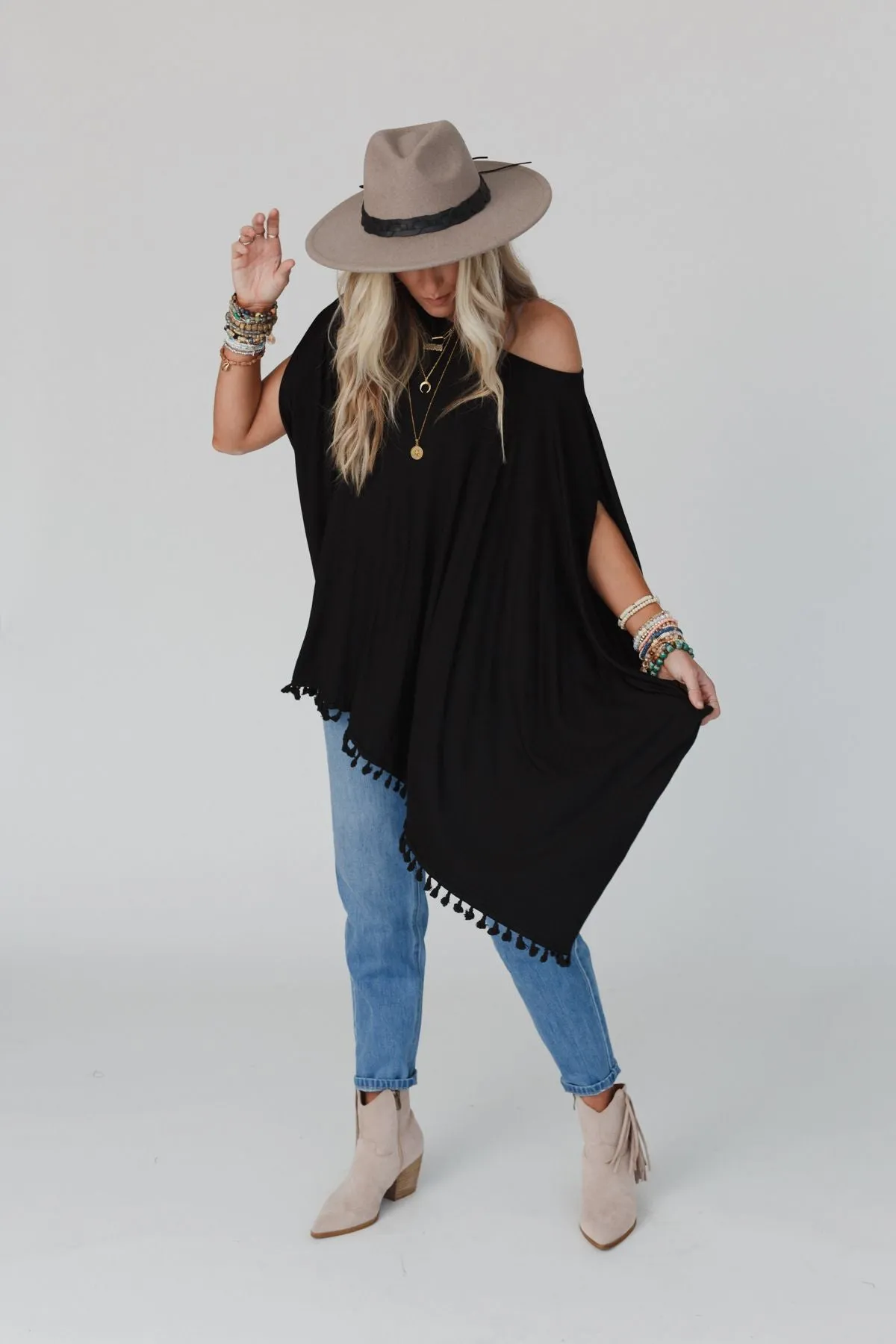 The Nest The Wren Tassel Tunic - Black