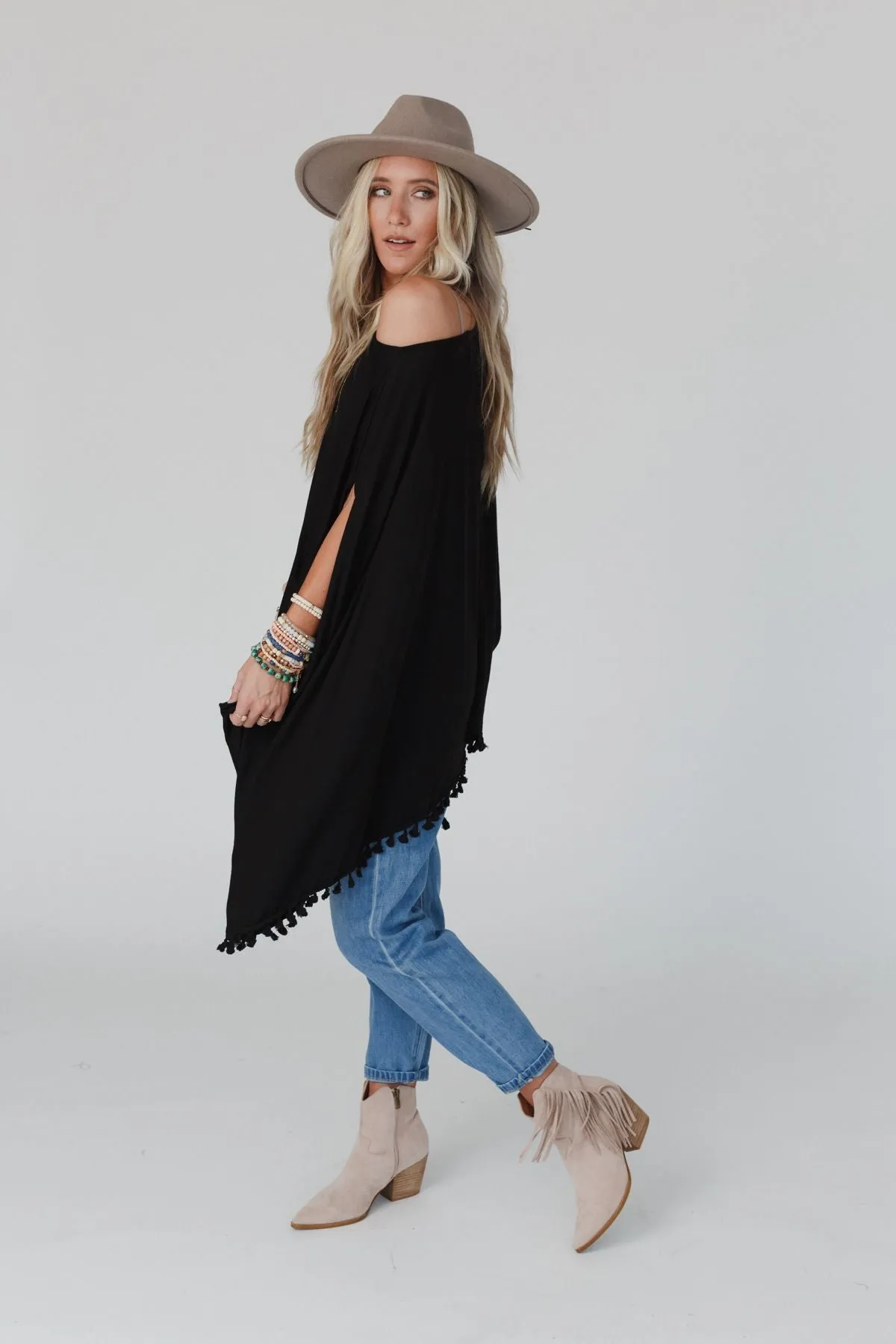 The Nest The Wren Tassel Tunic - Black