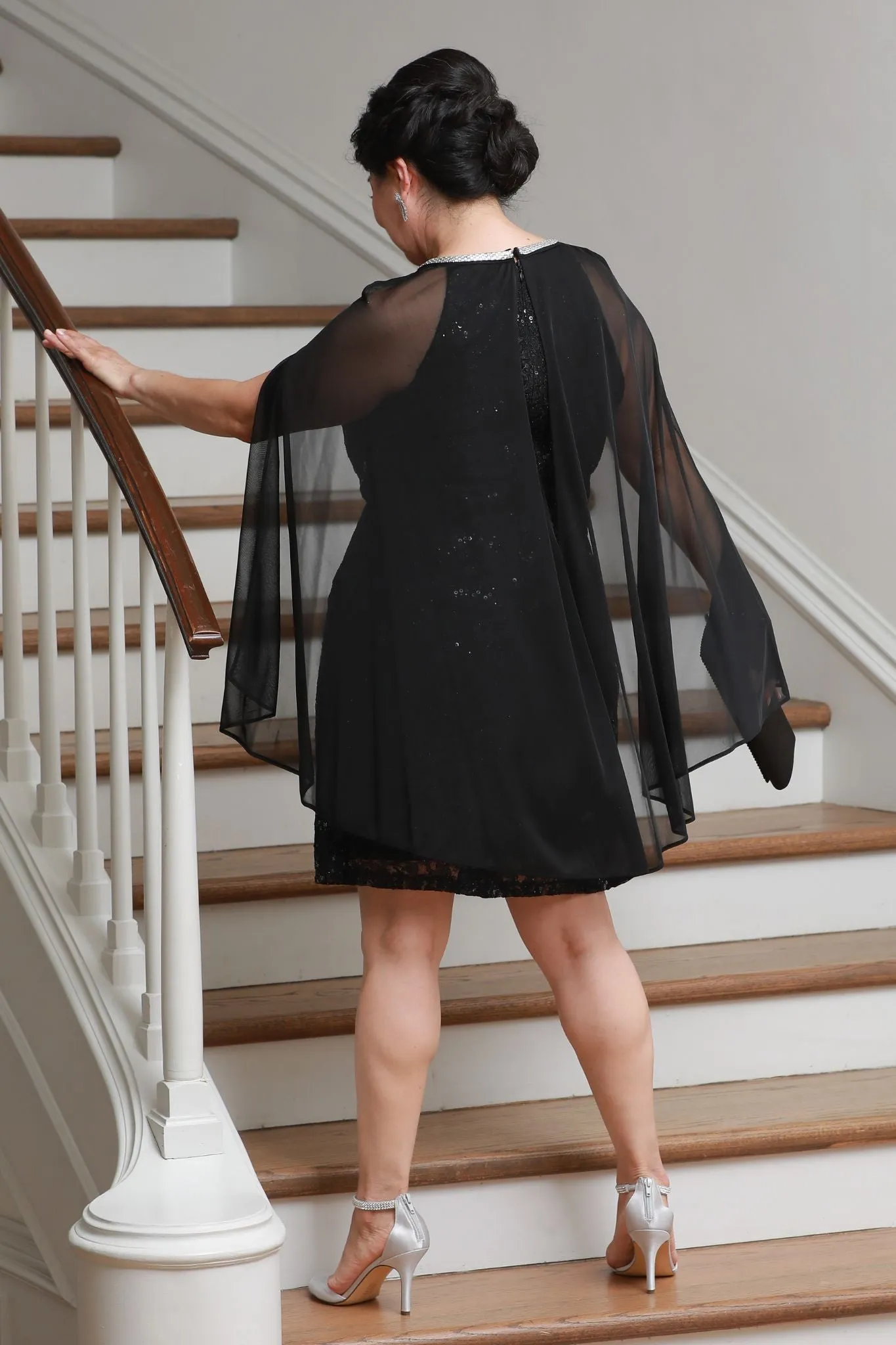 Women's Lace Cape Cocktail Dress